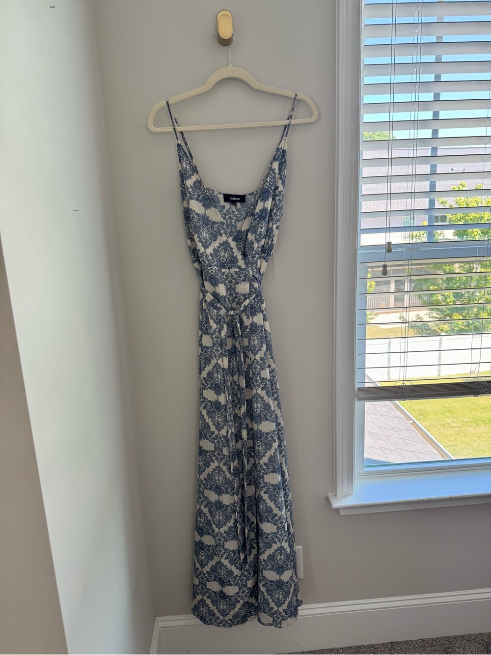 Aakaa Blue and White Printed Maxi Dress